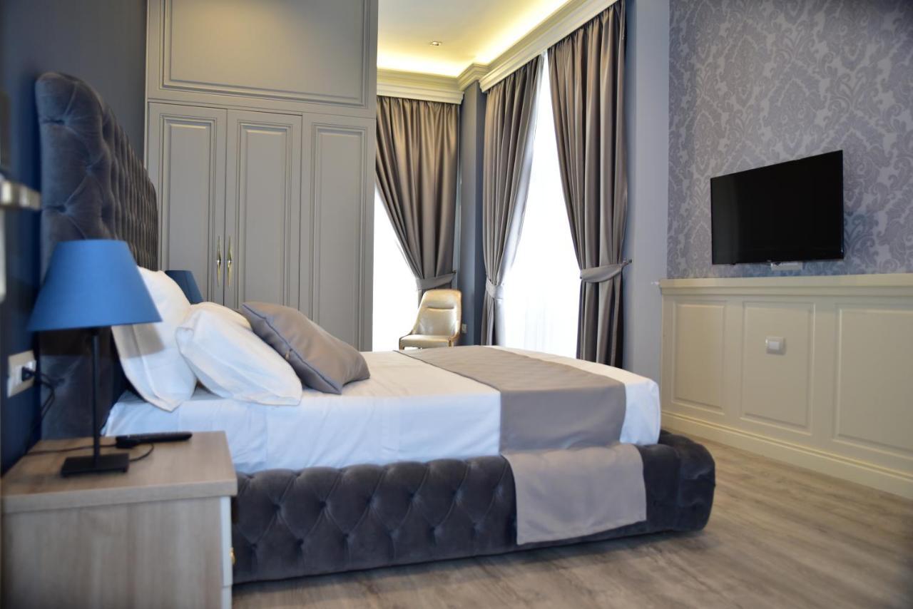 The King Hotel 4*