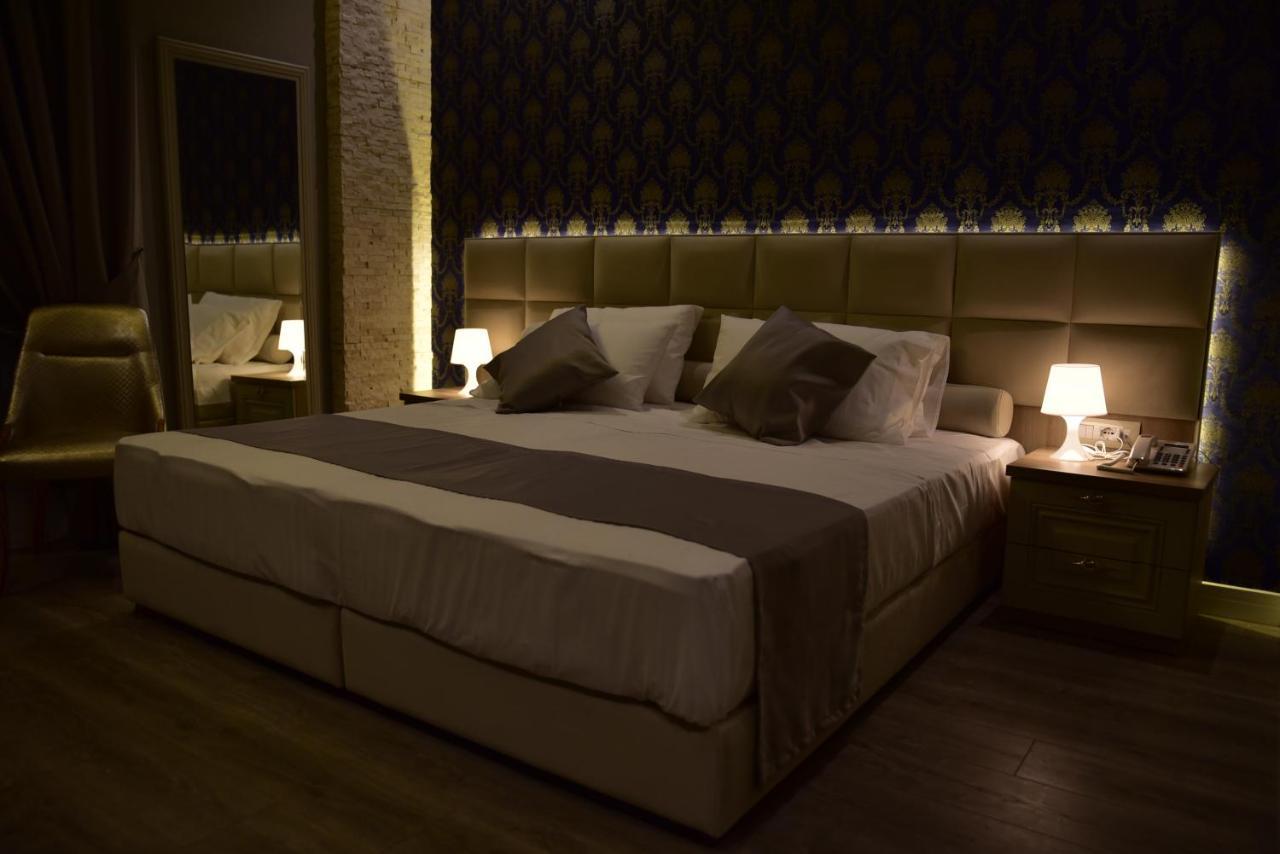Hotel The King 4*