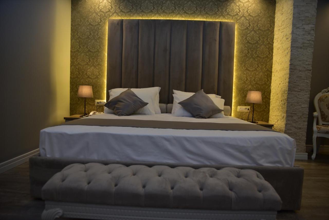 The King Hotel