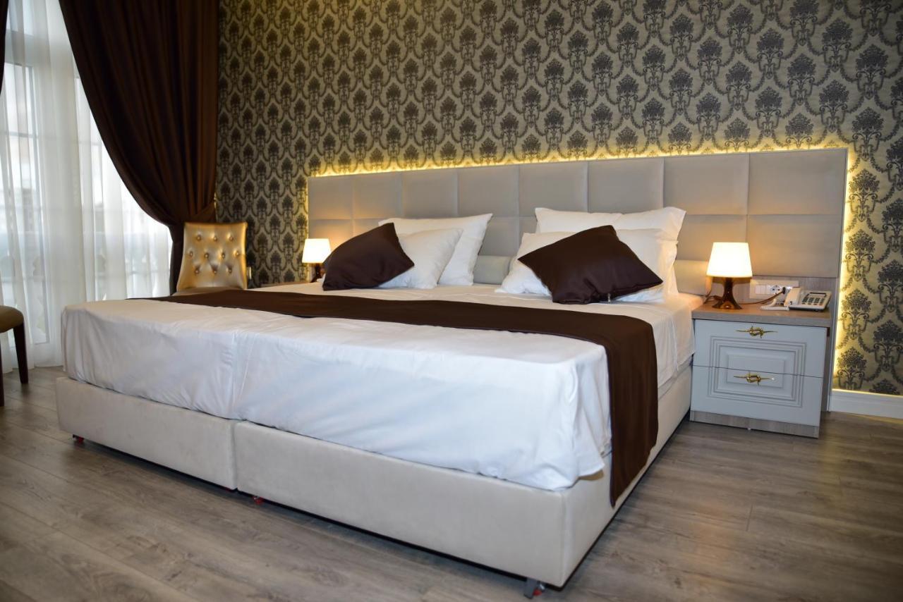 The King Hotel 4*