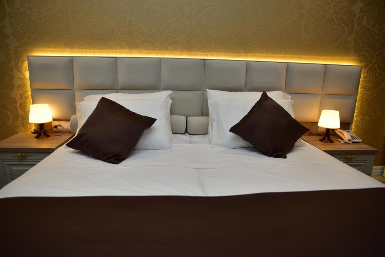 The King Hotel