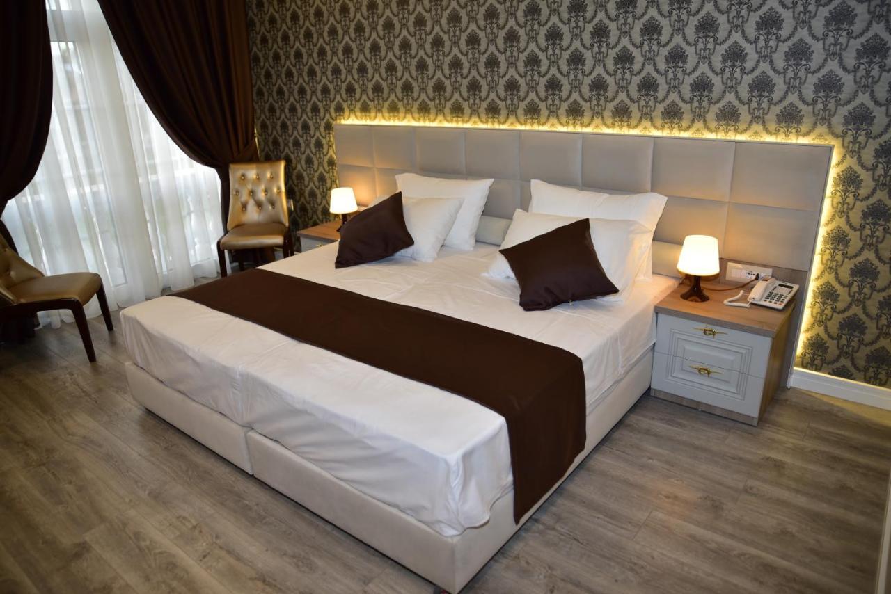 The King Hotel